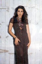 karishma_kapoor54.jpg